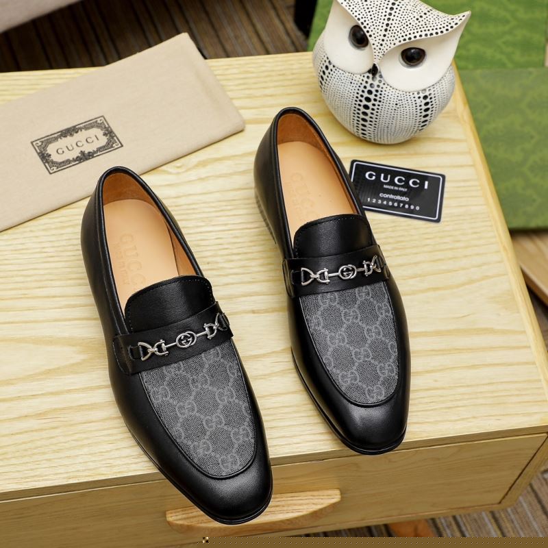 G*u*i leather shoes